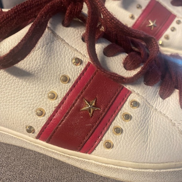 Micheal Kors size 8 sneakers - Picture 4 of 9
